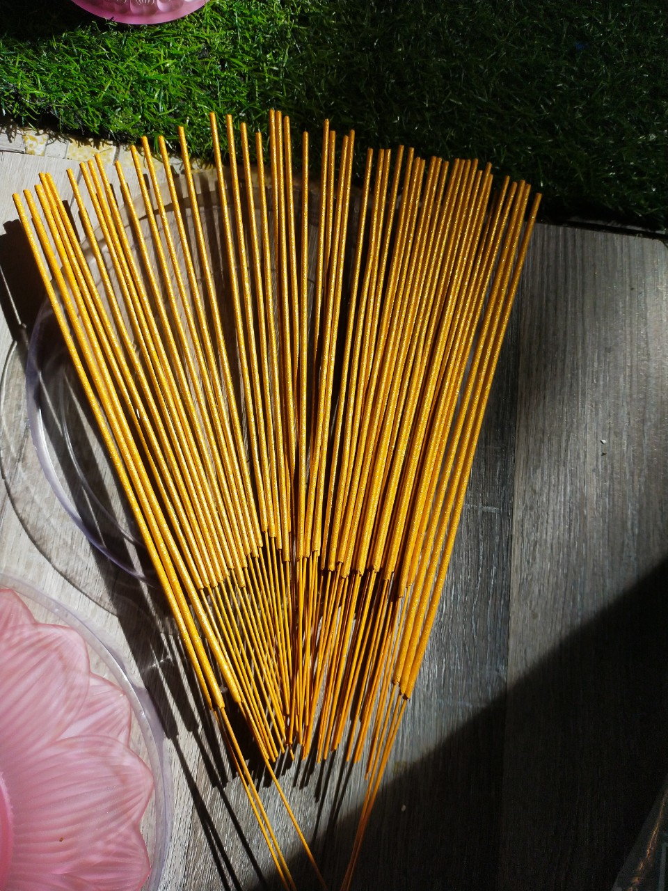 Nhang Thần Tài "Cuộn tàn-Không khói-Thân to" 290 cây/thẻ