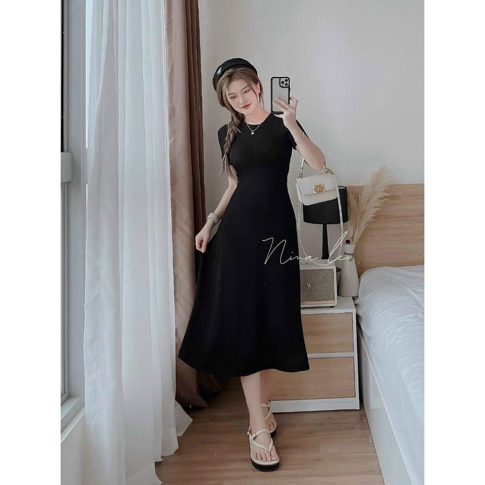 Đầm đen midi tay con khoét ngực tôn dáng ôm body nina lê