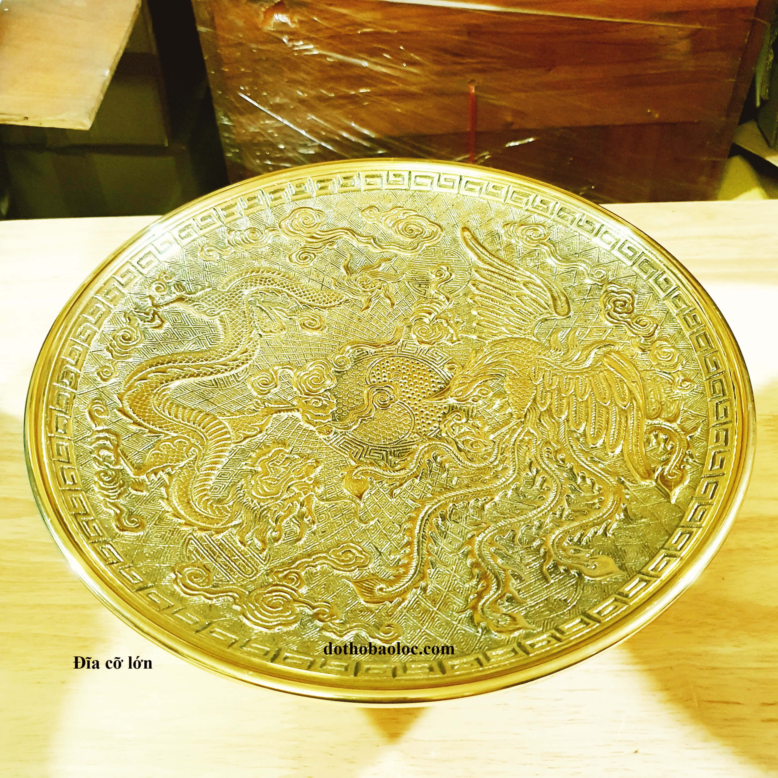 Đĩa đựng trái cây bằng đồng thương hiệu Thuận Phát