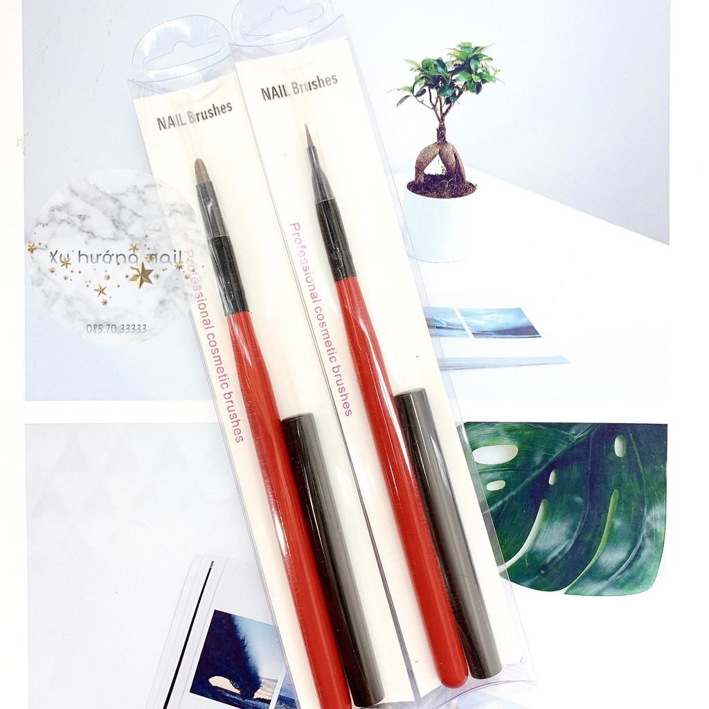 Cọ vẽ nail hoa cúc chuyên nghiệp cán đen