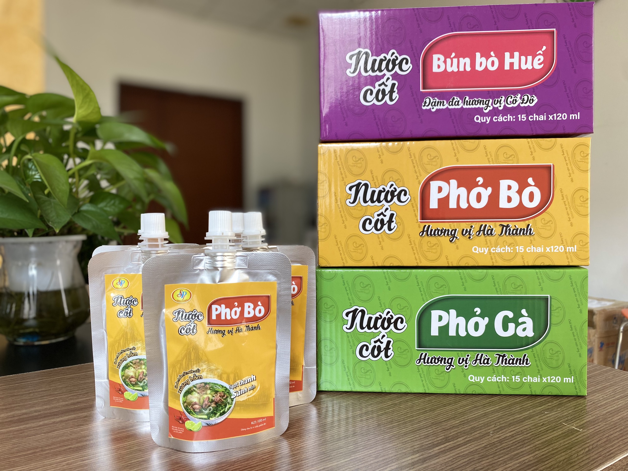 Nước cốt phở bò Hương vị Hà Thành - Hàng xuất khẩu Nhật - Hoàn toàn từ nước cốt xương hầm, thơm ngon, chuẩn vị, không cần nêm nếm - túi 100ml