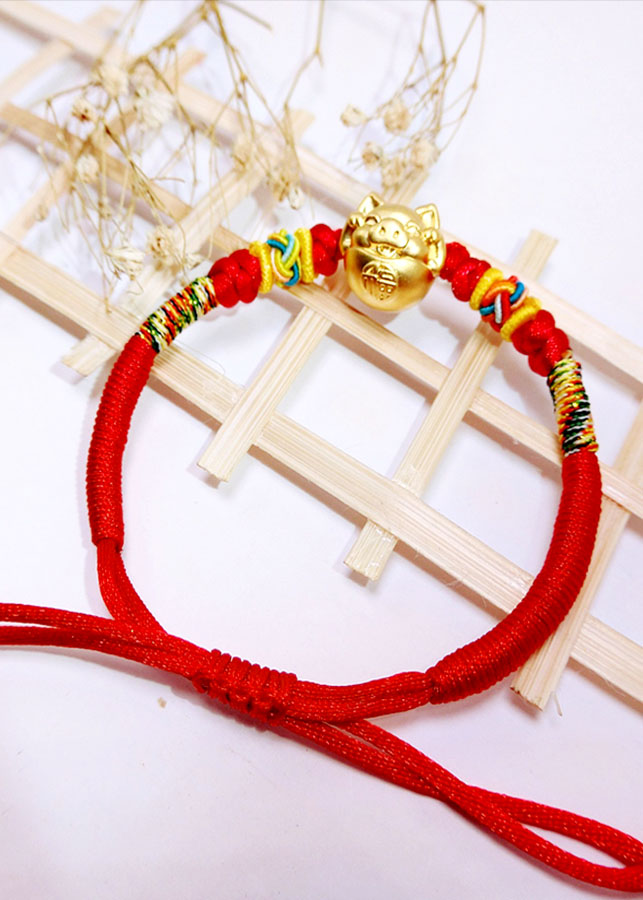 Vòng Tay Charm Heo Vàng Khắc Chữ Phúc - Mang Đến May Mắn - Gia Đình Xung Túc