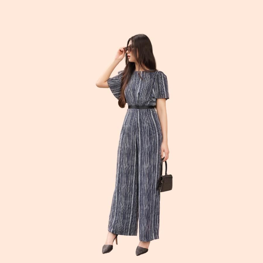 Jumpsuit nữ ống suông, tay loe, cổ thuyền, chất liệu cotton linen nhẹ mát CLARA MARE JUM4003