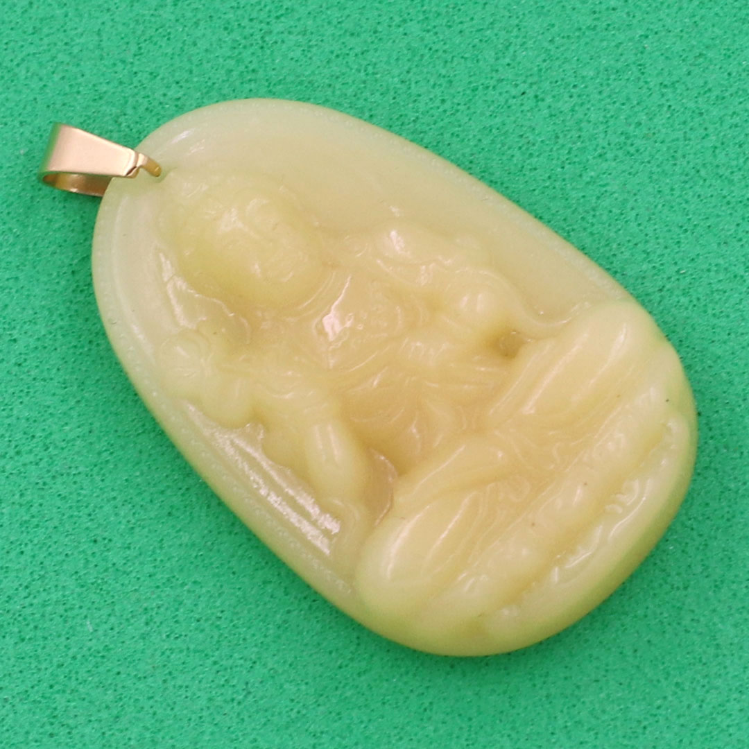 Mặt dây chuyền Đại Thế Chí Bồ Tát thạch anh vàng 4.3cm - phật bản mệnh tuổi Ngọ