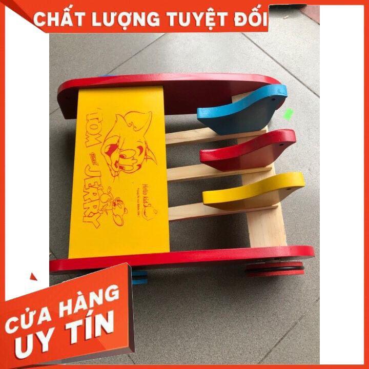 xe tạp đi con gà