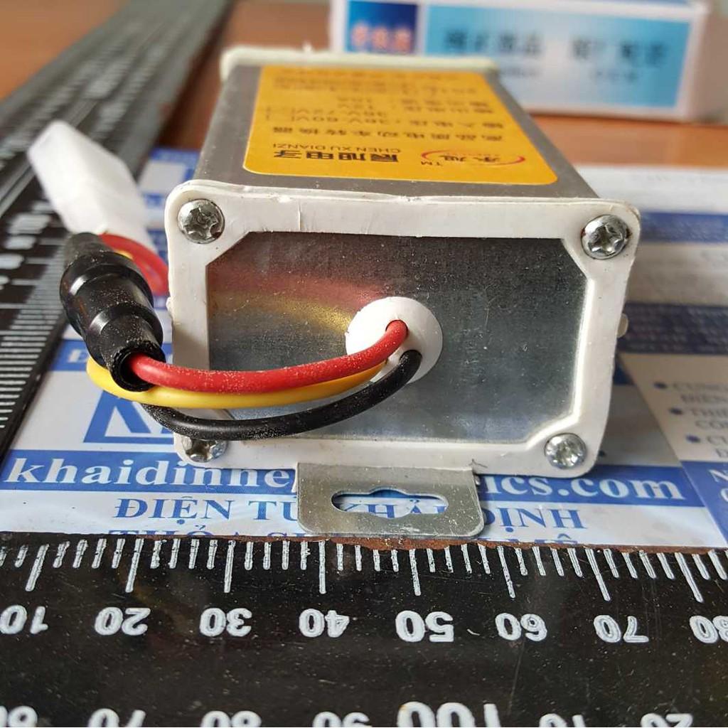 Nguồn giảm áp BUCK DC-DC IN:36-72V OUT:12V/10A VỎ NHÔM KDE0281