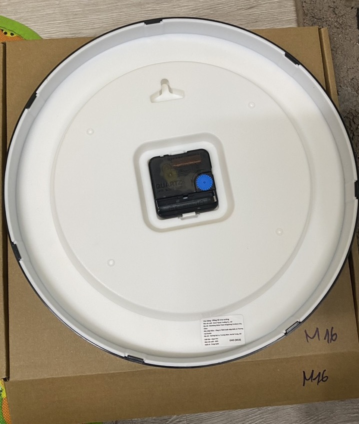 Đồng hồ treo tường - M22