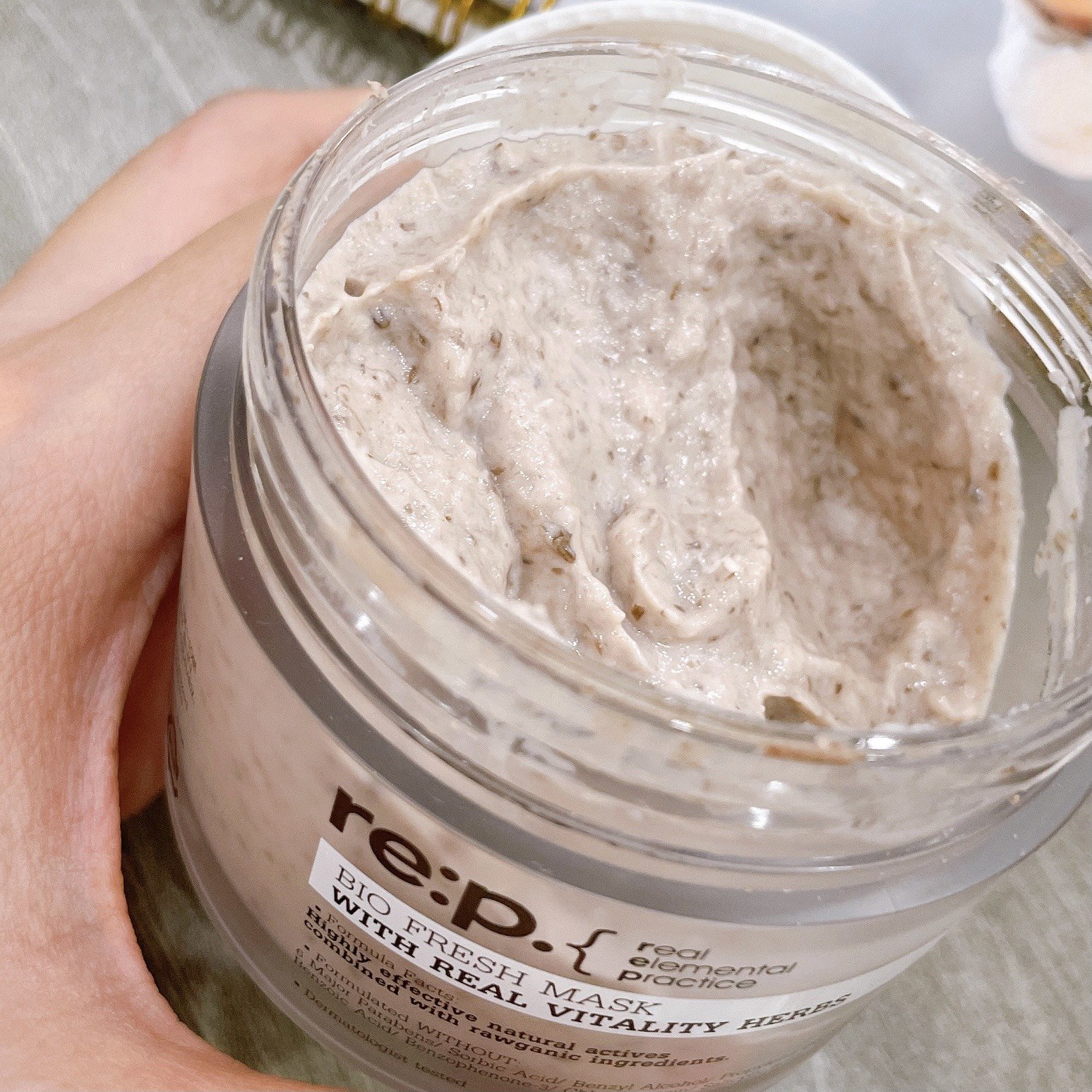 Mặt Nạ Đất Sét Hoa Hồng Dưỡng Trắng, Làm Đều Màu Da RE:P Bio Fresh Mask With Real Vitality Herbs 130g + Tặng 1 Băng Đô Tai Mèo