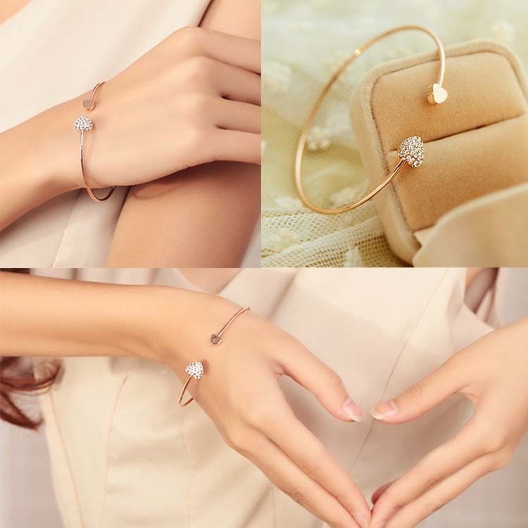 Vòng tay kim loại hình trái tim đính đá dễ thương cho nữ