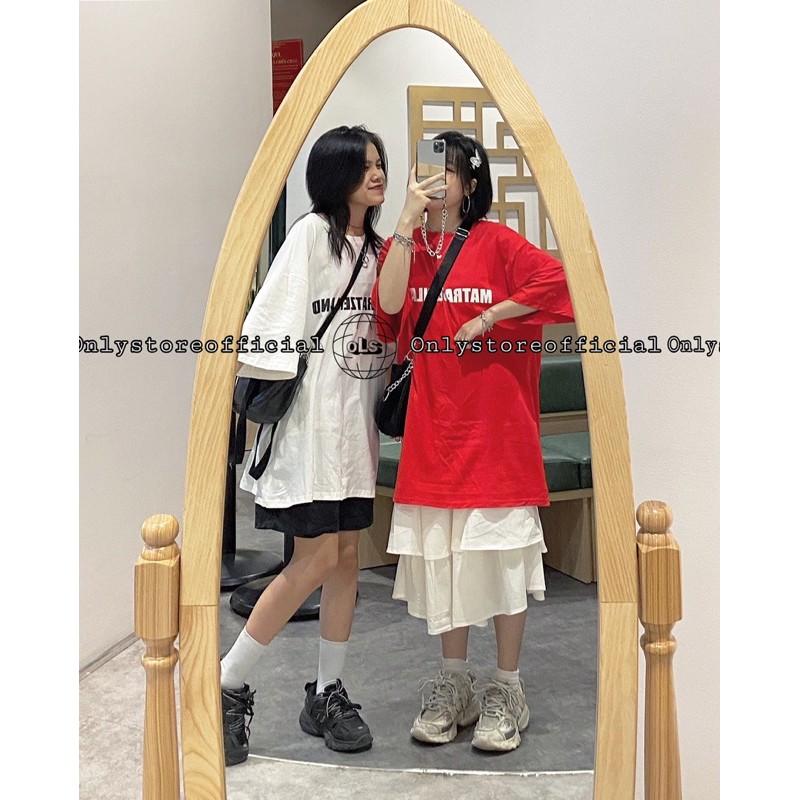 Áo phông và chân váy và quần