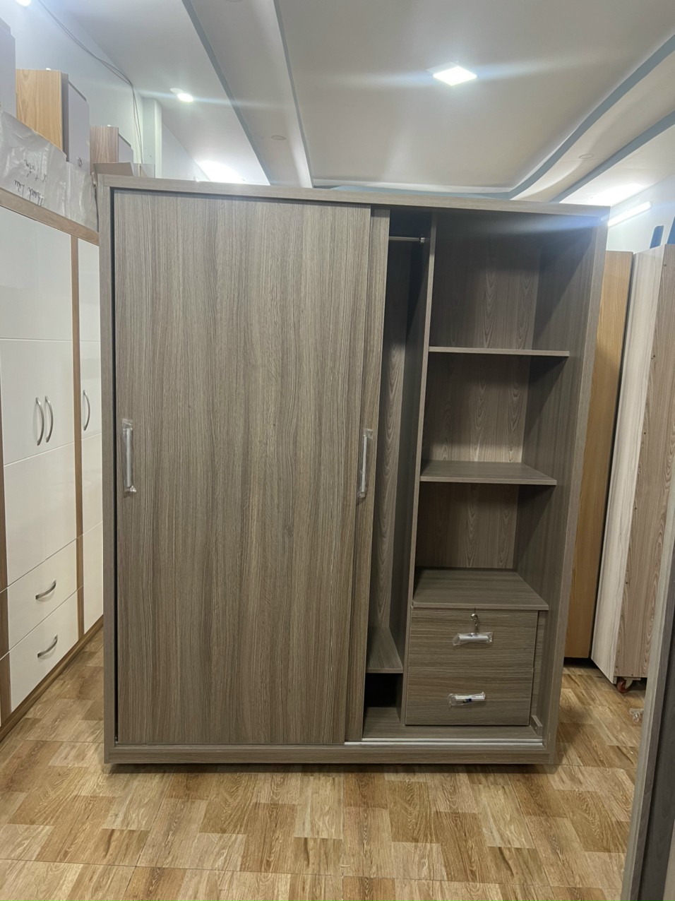 Tủ quần áo mẫu mới gỗ MDF 1M4-1M6-1M8-2M2