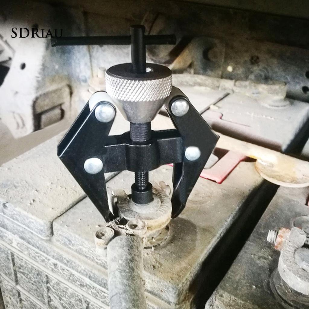 Dụng Cụ Vệ Sinh Kính Chắn Gió Cho Xe Ô Tô