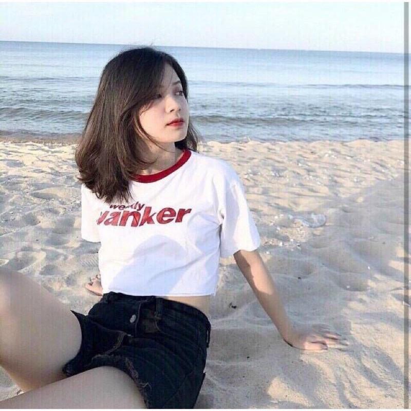 Áo Croptop viền đỏ