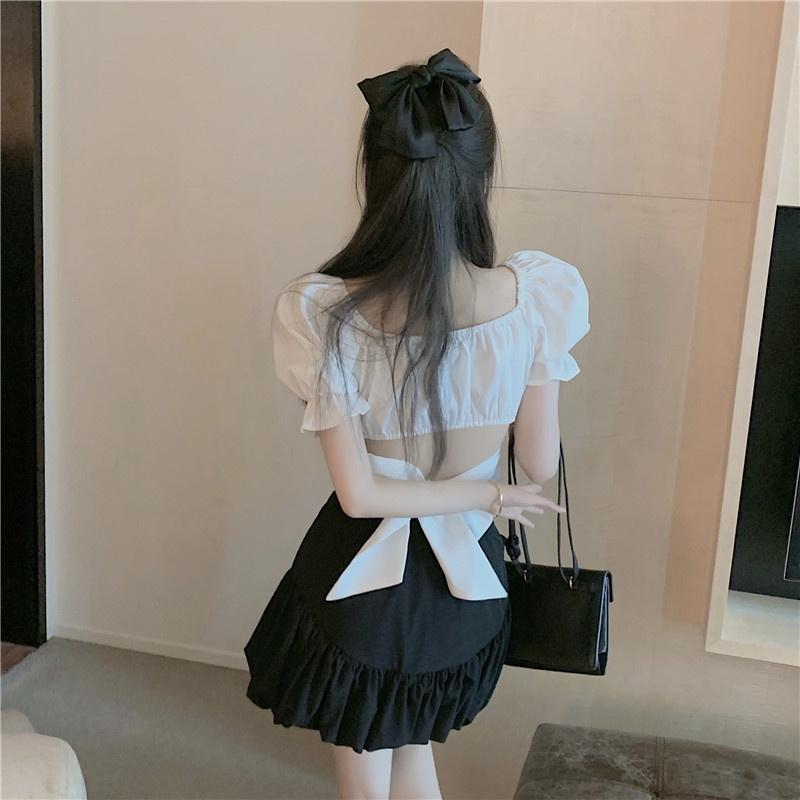 Áo kiểu cho nữ tay phồng ngắn xẻ , cổ chữ U phong cách Hàn Quốc trẻ trung đáng yêu
