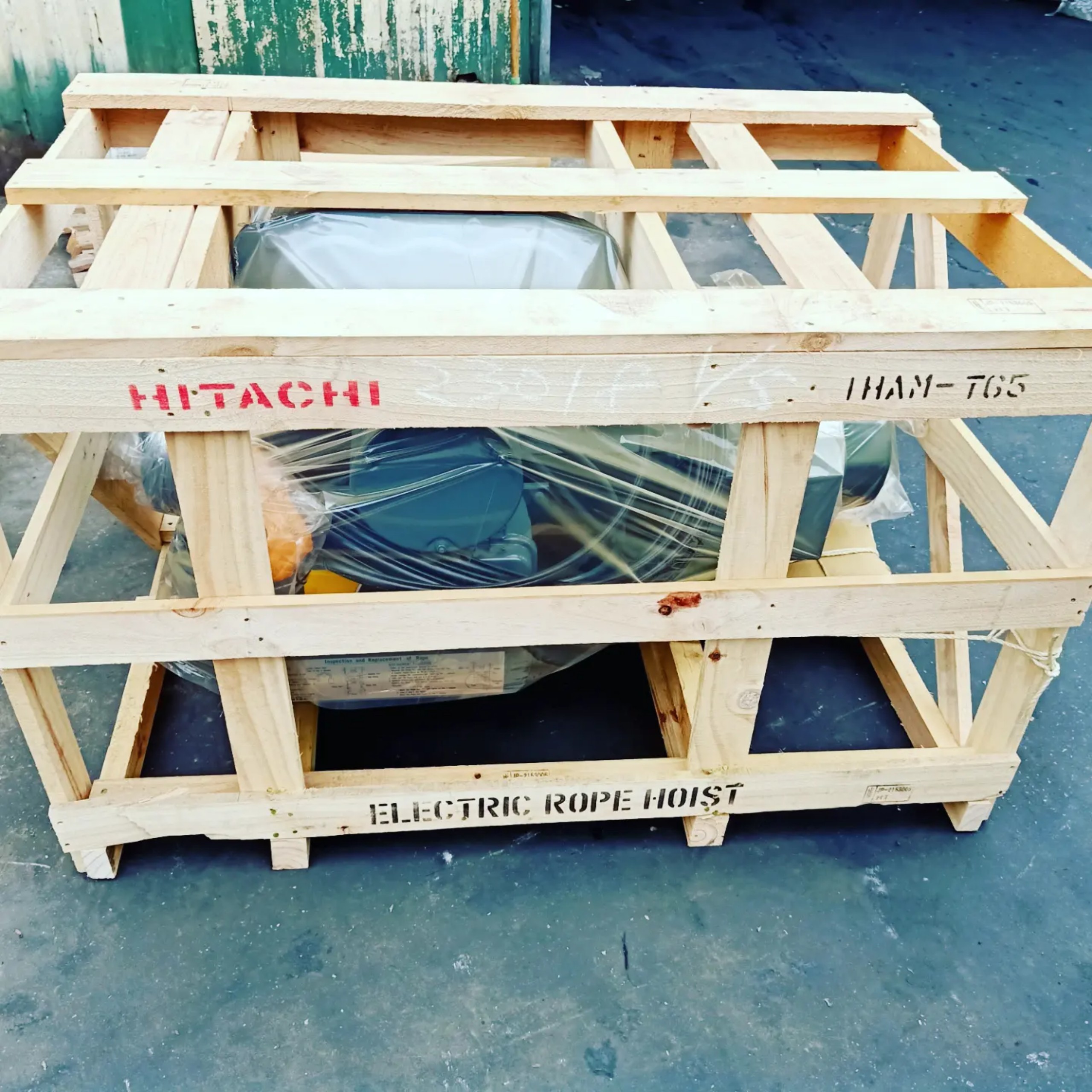 Pa lăng Hitachi và xe con mã 1HAM-T65 - Hàng chính hãng