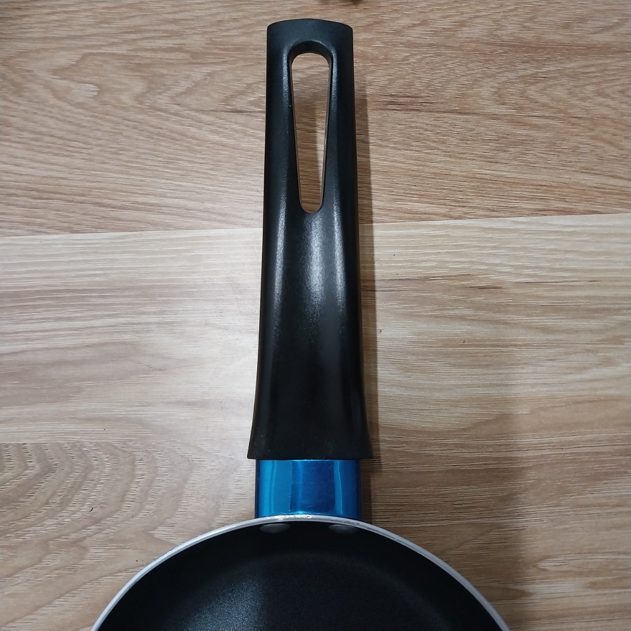 Chảo chiên Trứng Mini 14cm Elmich Chảo Xào đồ ăn cho Bé Vô Cùng Tiện Lợi Và Xinh Xắn