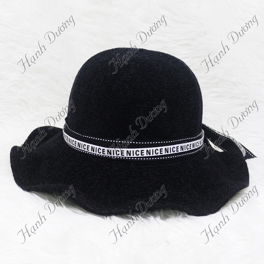 Nón rộng vành nhung thắt nơ Just for your và nice vành rộng 8cm, vành có độ ngợn sóng, phía trong có 2 dây rút
