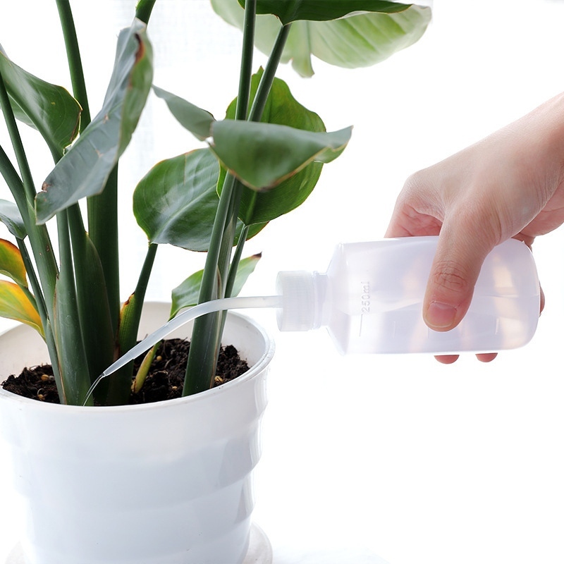 BÌNH ĐỰNG NƯỚC TƯỚI CÂY BÔN SAI TRONG NHÀ NGOÀI VƯỜN ĐA NĂNG