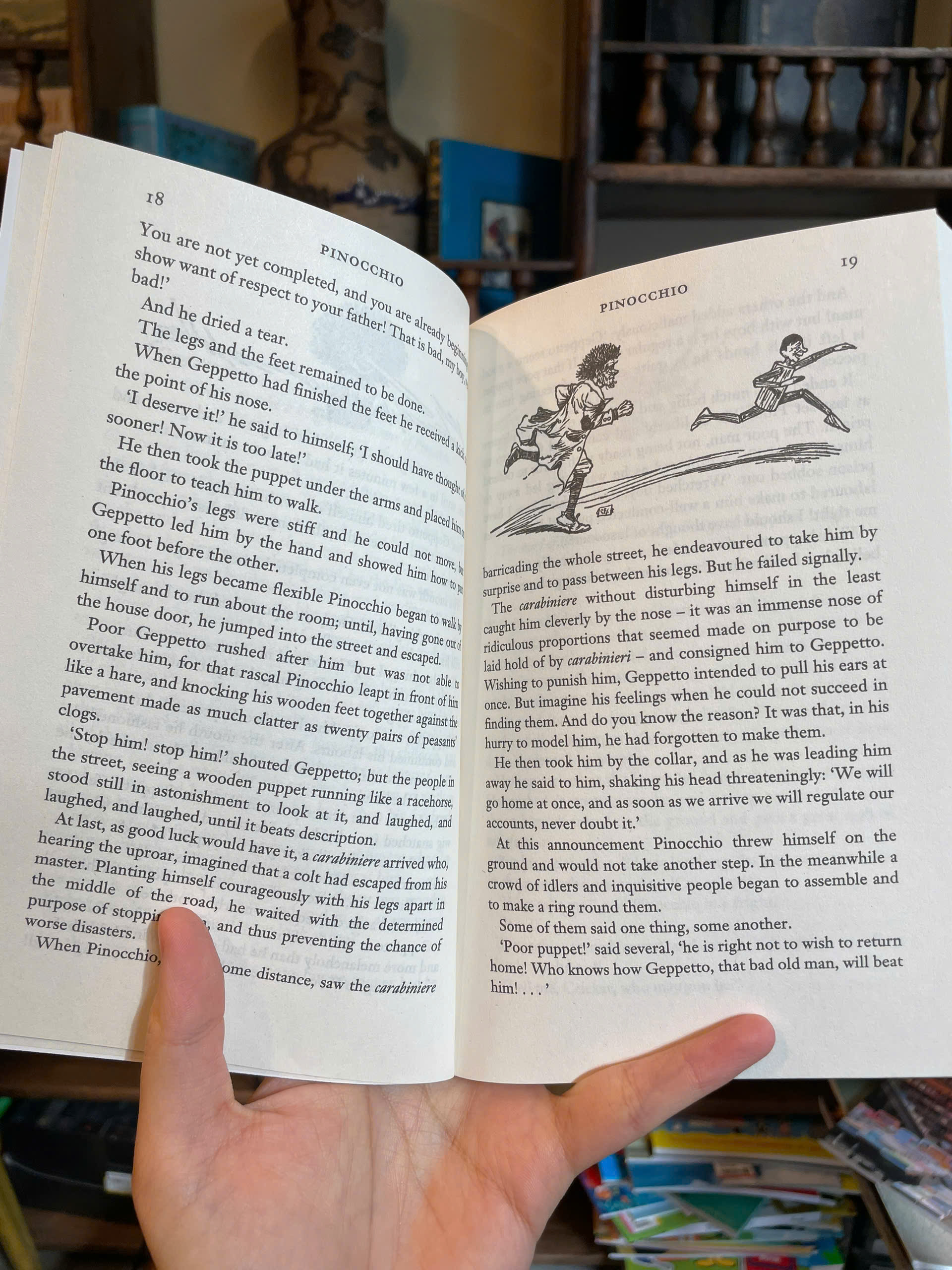 Sách - Pinocchio by Carlo Collodi | Children's Classics Novel / Ngoại văn Thiếu nhi Kinh điển