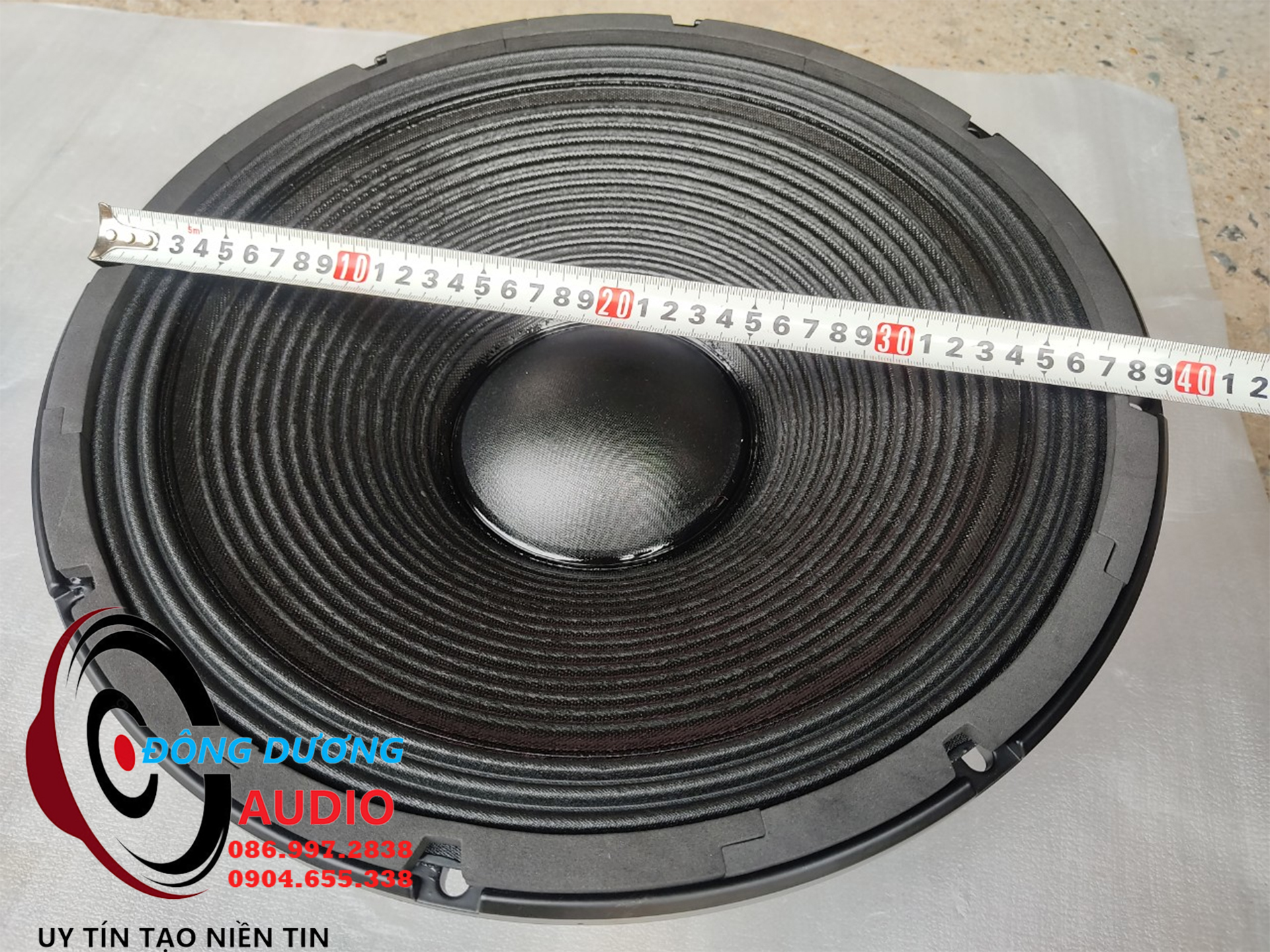 BASS 40 RCF TỪ 220 COIL 100 - MÀNG CHỐNG THẤM - XƯƠNG NHÔM CAO CẤP - ĐÍT LỒI - HÀNG CHẤT LƯỢNG