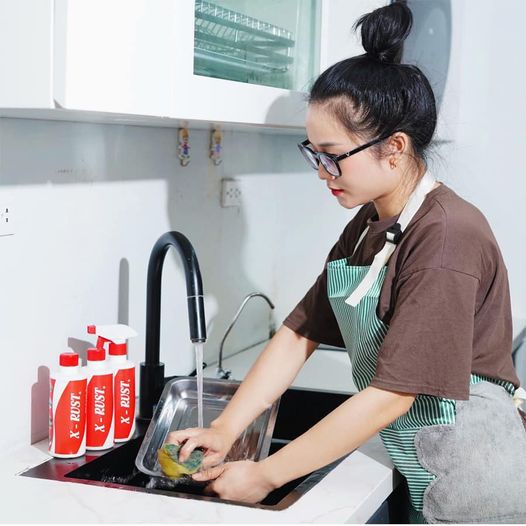 Chai Xịt X-RUST 500ml Tẩy Sạch Gỉ Sét, Xịt Tẩy Rửa Nhà Tắm, Nhà Bếp, Đồ Dùng Gia Đình Tẩy Sạch Mọi Vết Bẩn Tặng Kèm Vòi Xịt