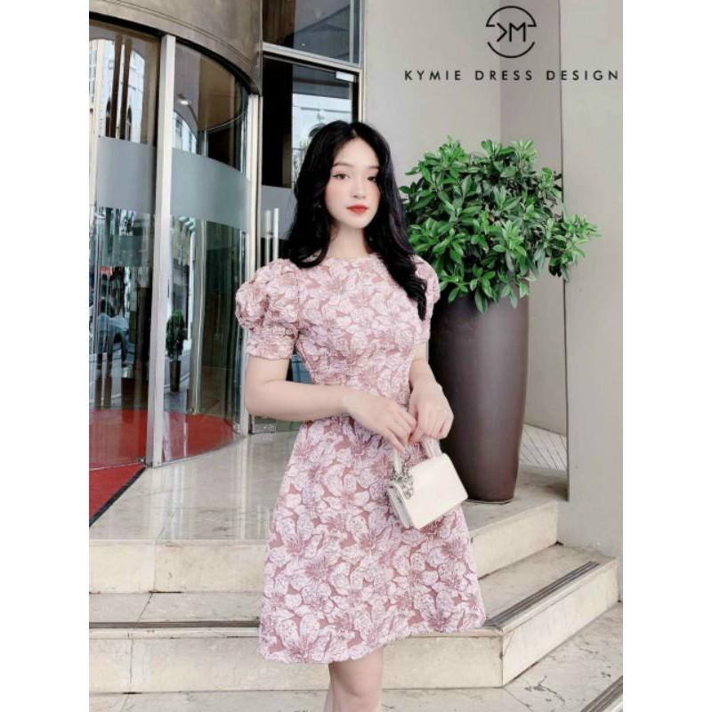 Đầm xòe gấm tay phồng nơ sau lưng