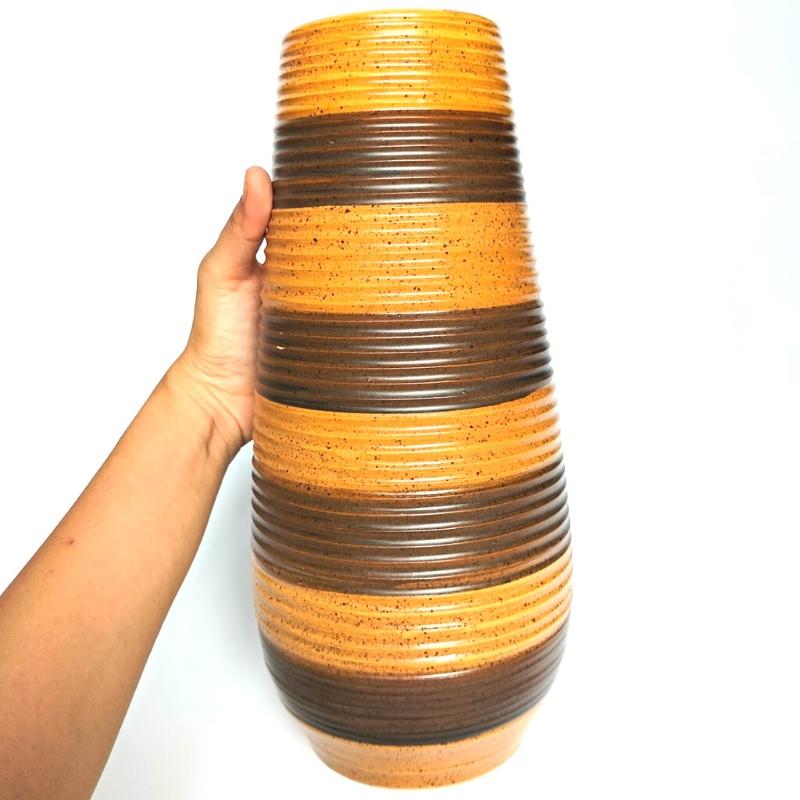 Bình hoa gốm sứ cao trên 30cm dáng Búp Sen, lọ gốm sứ Bát Tràng, phong cách mộc mạc dùng cắm sen, các loại hoa dáng cao