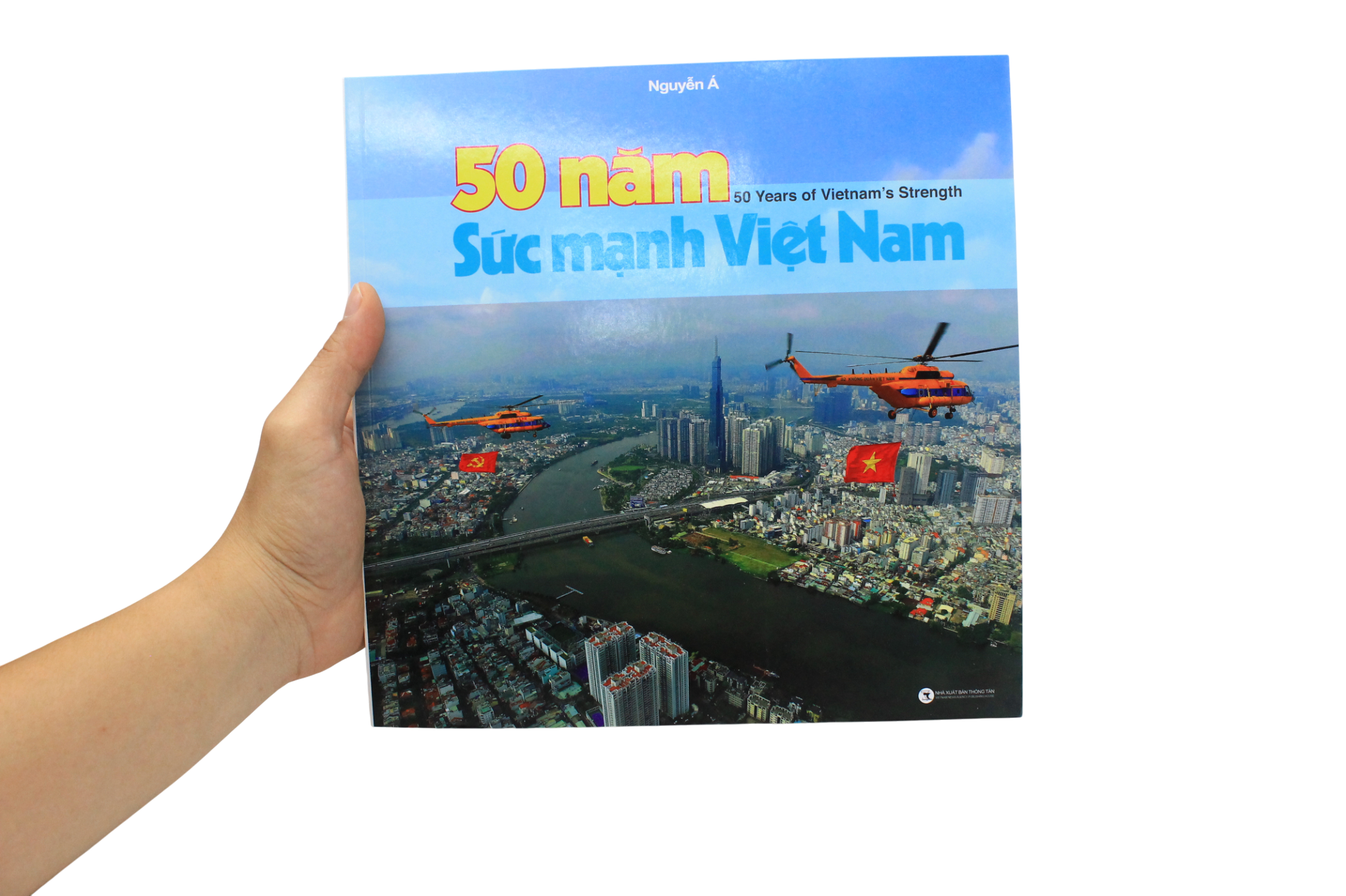 Sách - 50 Năm Sức Mạnh Việt Nam