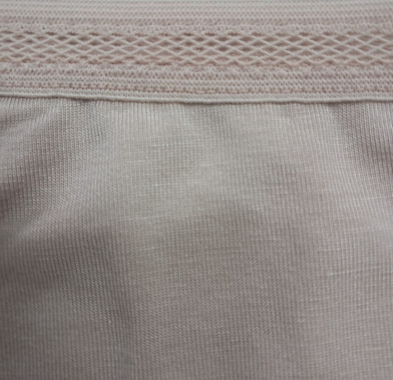 Quần lót nữ cotton lụa Vicci QV.109 mềm mại, êm ái, thấm hút mồ hôi, kháng khuẩn khử mùi dáng lưng vừa nhiều màu