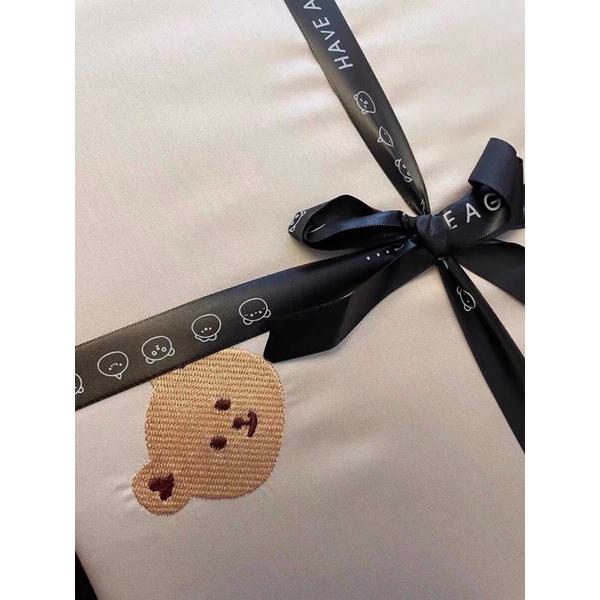 Bộ chăn ga gối tencel 100s thêu hình gấu cao cấp 5 món