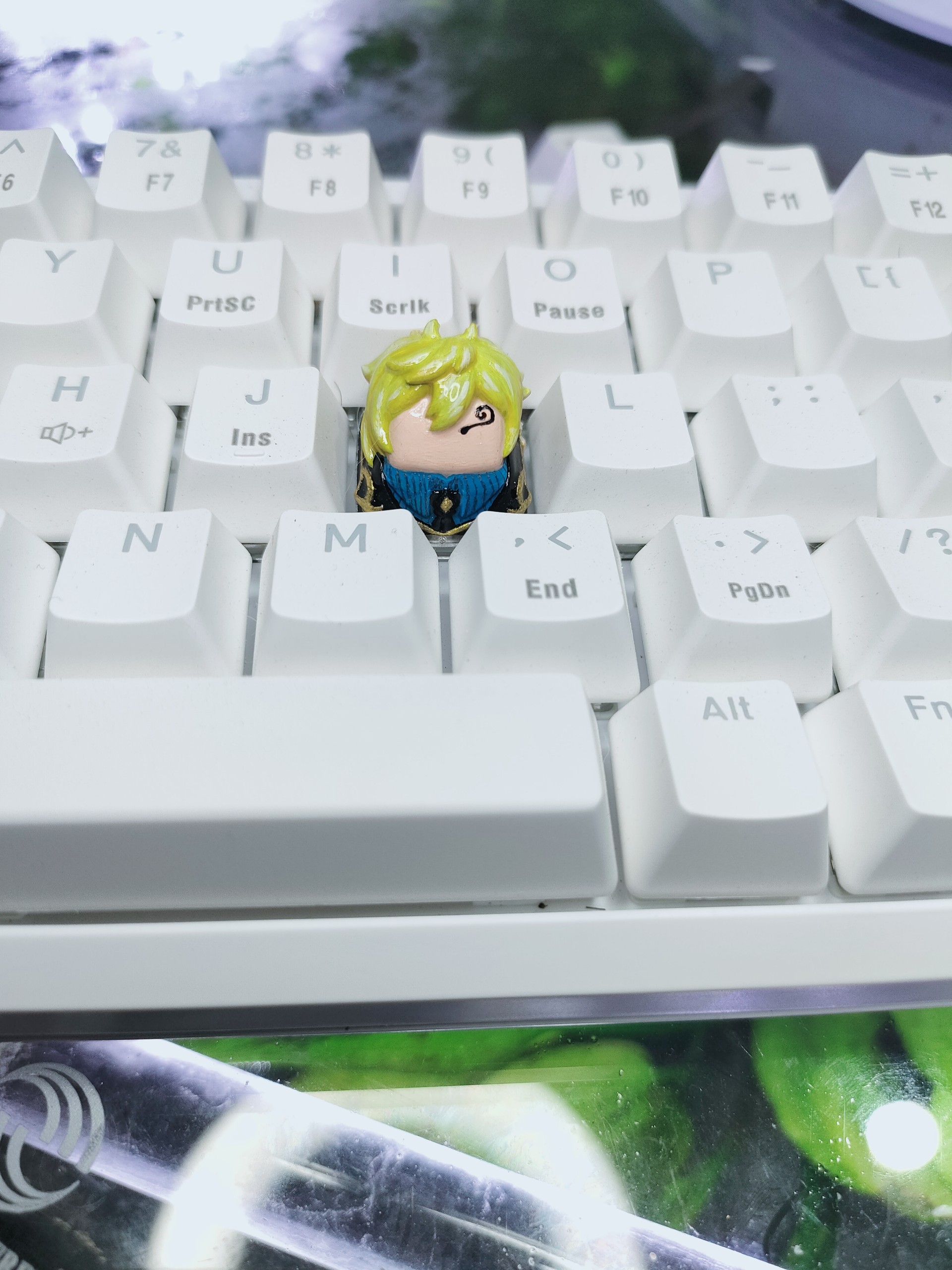 Keycap aristan one piece trang trí bàn phím cơ