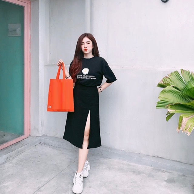 MIDI SKIRT - CHÂN VÁY ĐEN XẺ TÀ MỘT BÊN CỰC CHẤT