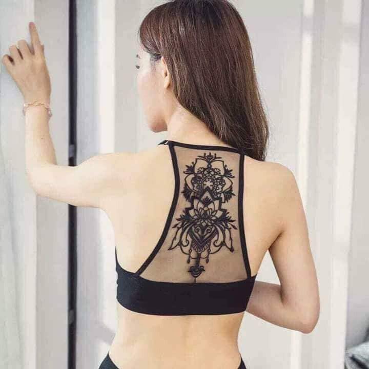 Bra có ren sau lưng quyến rũ
