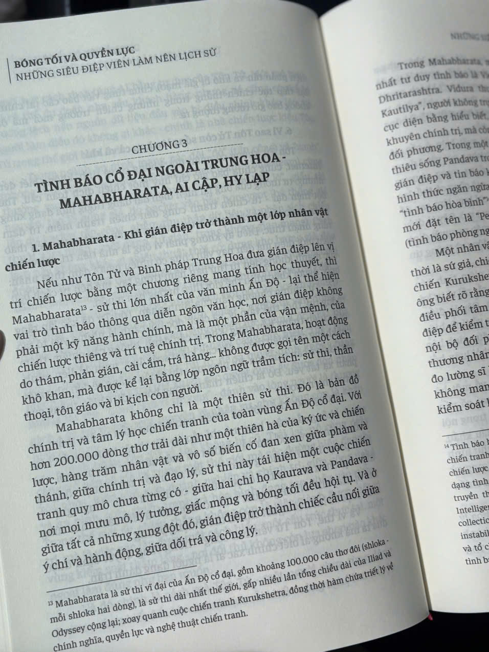 (Bìa cứng) BÓNG TỐI VÀ QUYỀN LỰC – Những siêu điệp viên làm nên lịch sử – Phạm Văn Ba – NXB Công an nhân dân