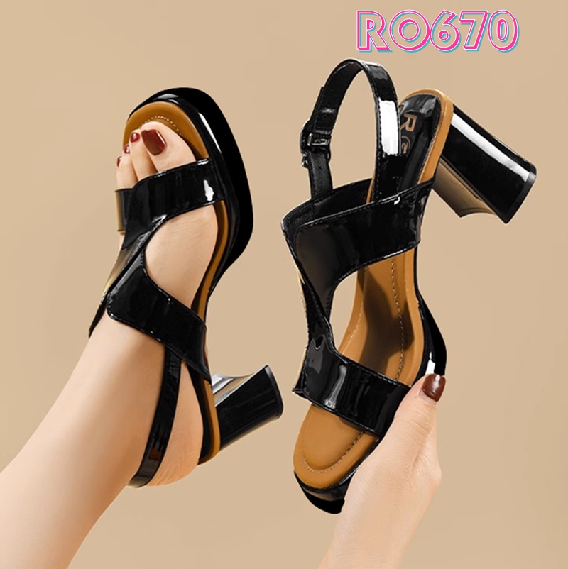 Sandal nữ da bóng có đúp trước ROSATA RO670 cao 7p - Đen, Trắng - BKSTORE