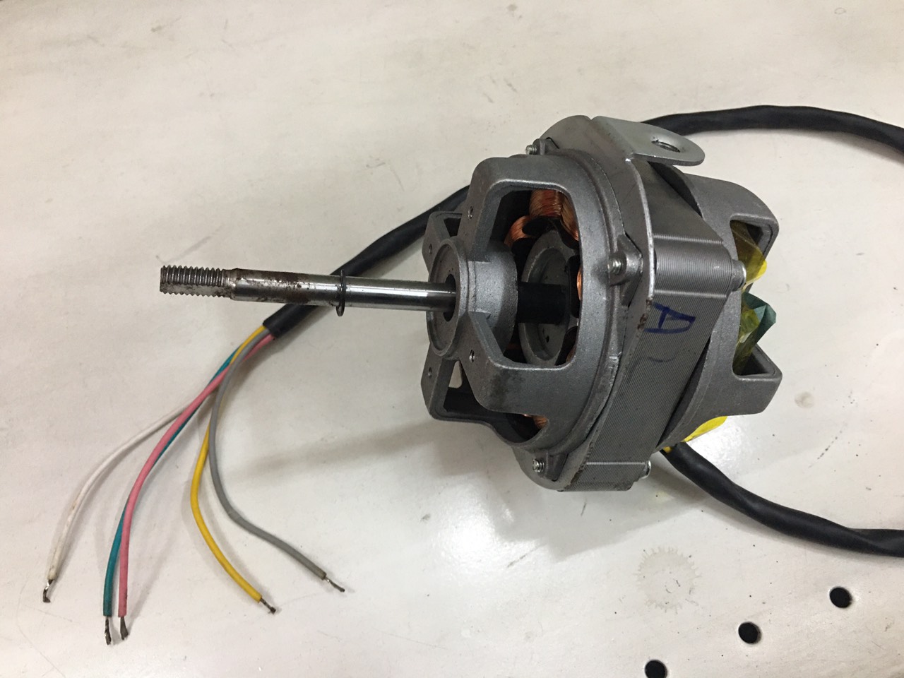 MOTOR QUẠT ĐẢO TRẦN ASIA X16002