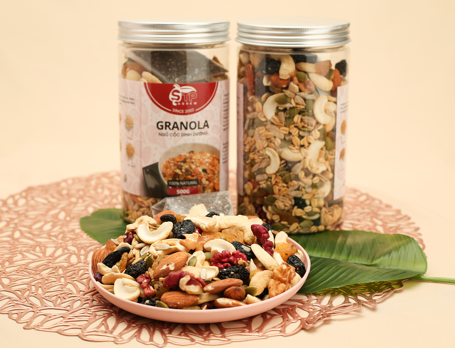 Granola Siêu Hạt STP Food 500g – Ngũ Cốc Dinh Dưỡng Có Hạt Chia, Hỗ Trợ Giảm Cân Cho Người Ăn Kiêng Lành Mạnh