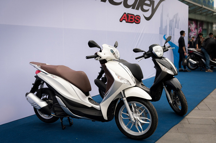 Xe Máy Piaggio Medley S ABS - Trắng