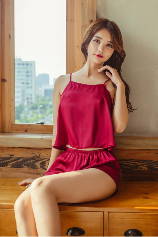 Váy Ngủ 2 Dây Lua Đẹp Sexy