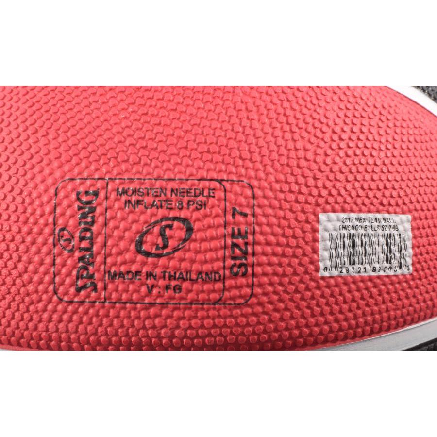Bóng rổ Spalding NBA Team Chicago Bulls Outdoor size7