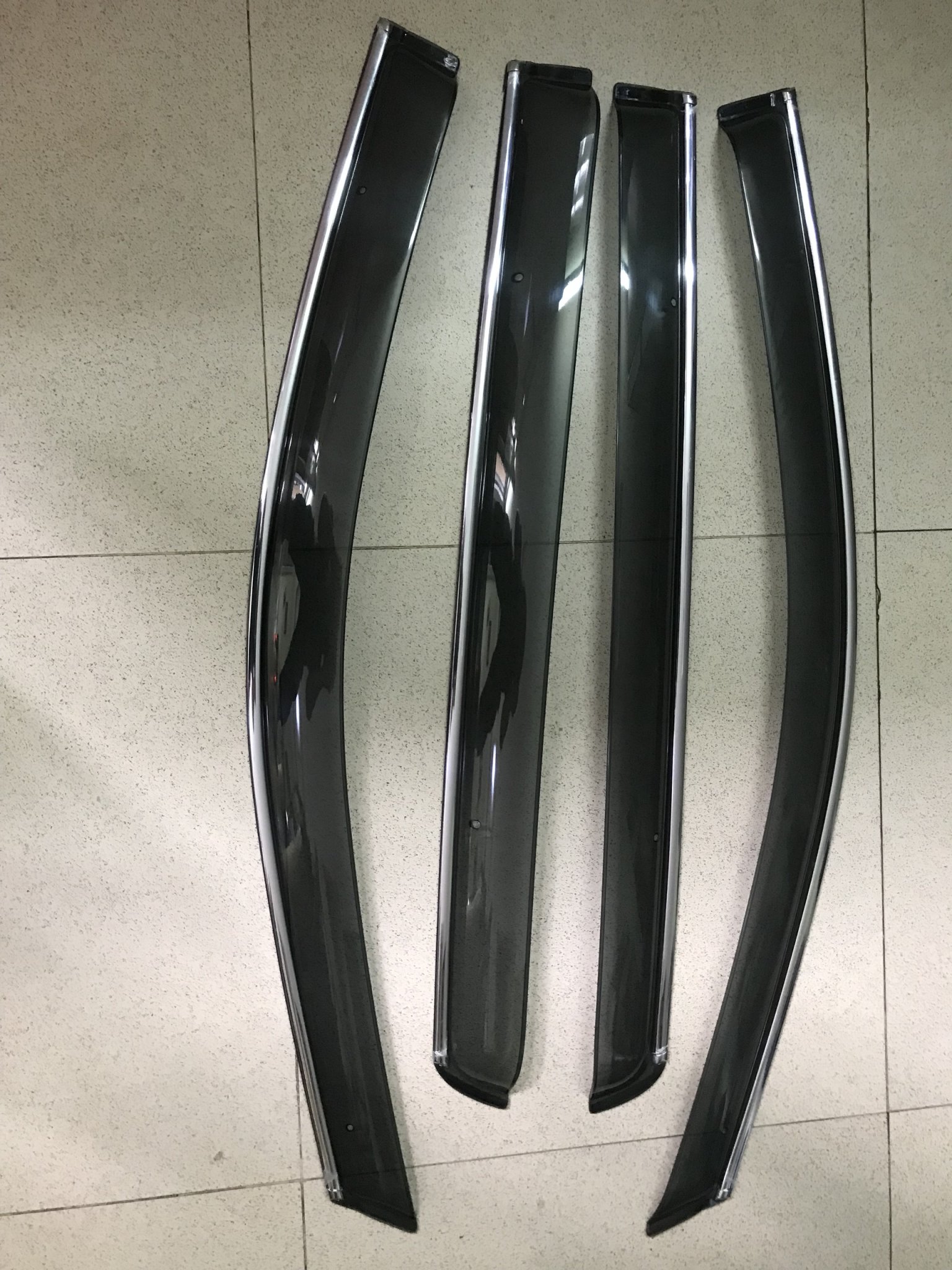 Bộ vè mưa chỉ mạ cao cấp dành cho xe Ford Ranger 2013-2019