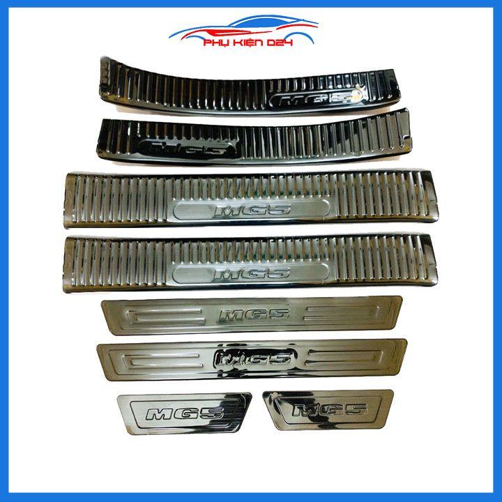 Bộ nẹp bước chân titan MG5 2021-2022-2023 ốp bậc cửa lên xuống chống trầy xước, trang trí xe hơi