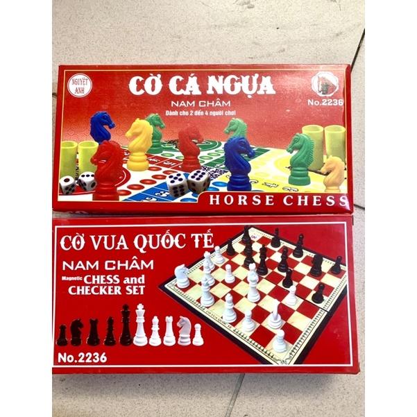 Bộ đồ chơi cá ngựa và cờ vua loại to và nhỏ