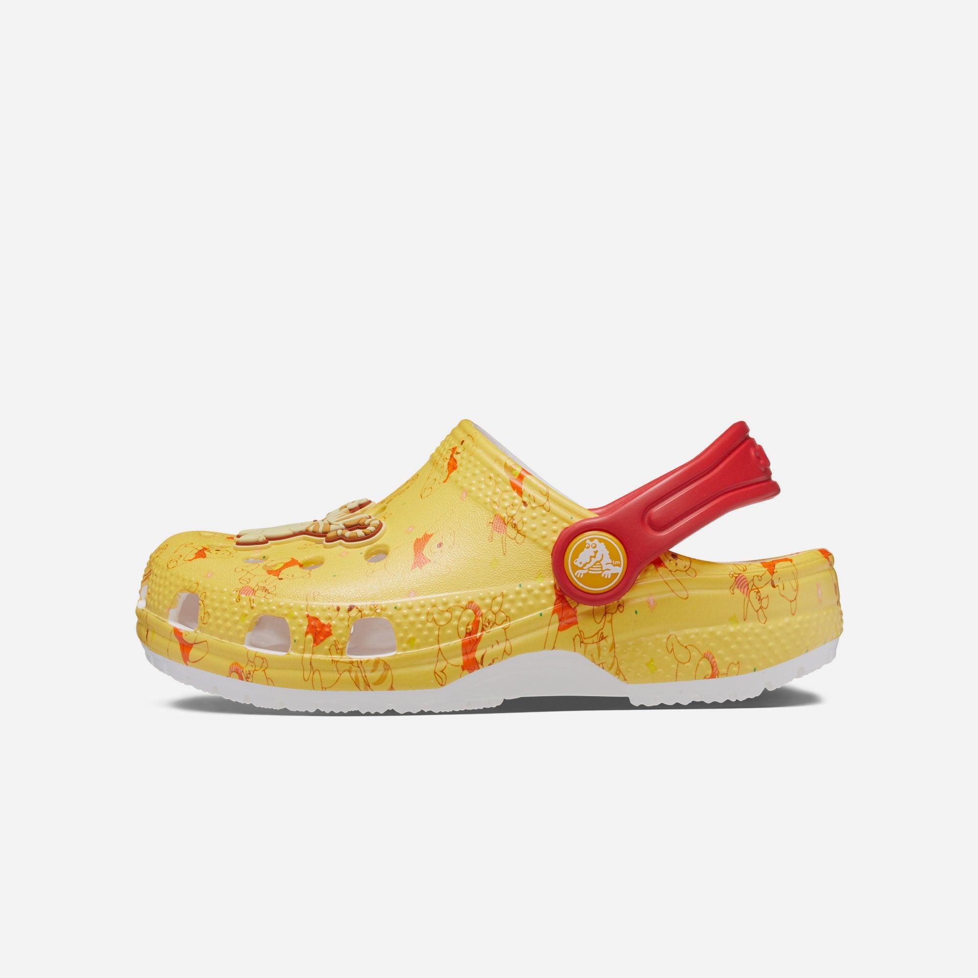 Giày lười trẻ em Crocs Classic Disney Winnie The Pooh - 208358-94S