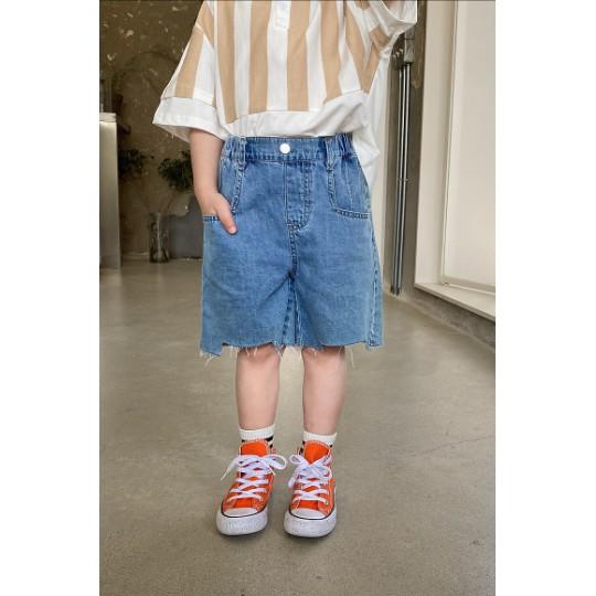 Quần short Jean ngố rách cách điệu cá tính cho bé Q562