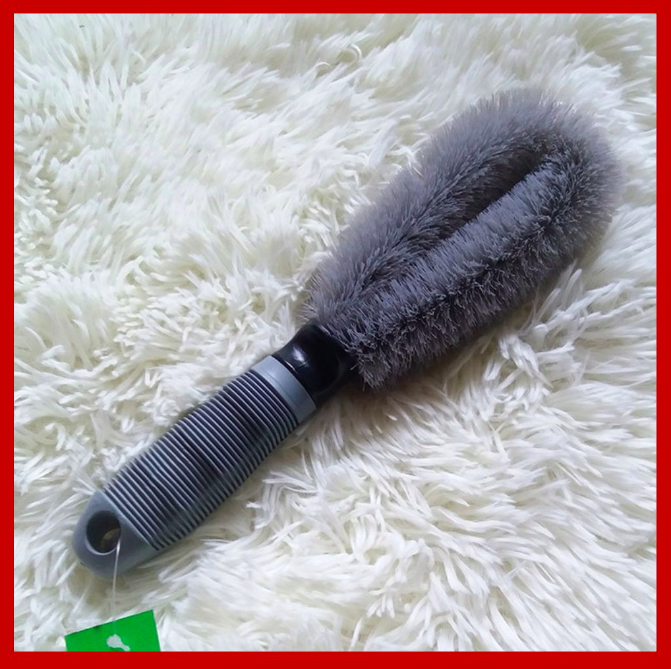 Chổi cọ rửa vành mâm, lazang bánh xe - Kích thước 25cm x 6,5cm x 3cm - Vệ xinh đánh lốp xe ô tô.
