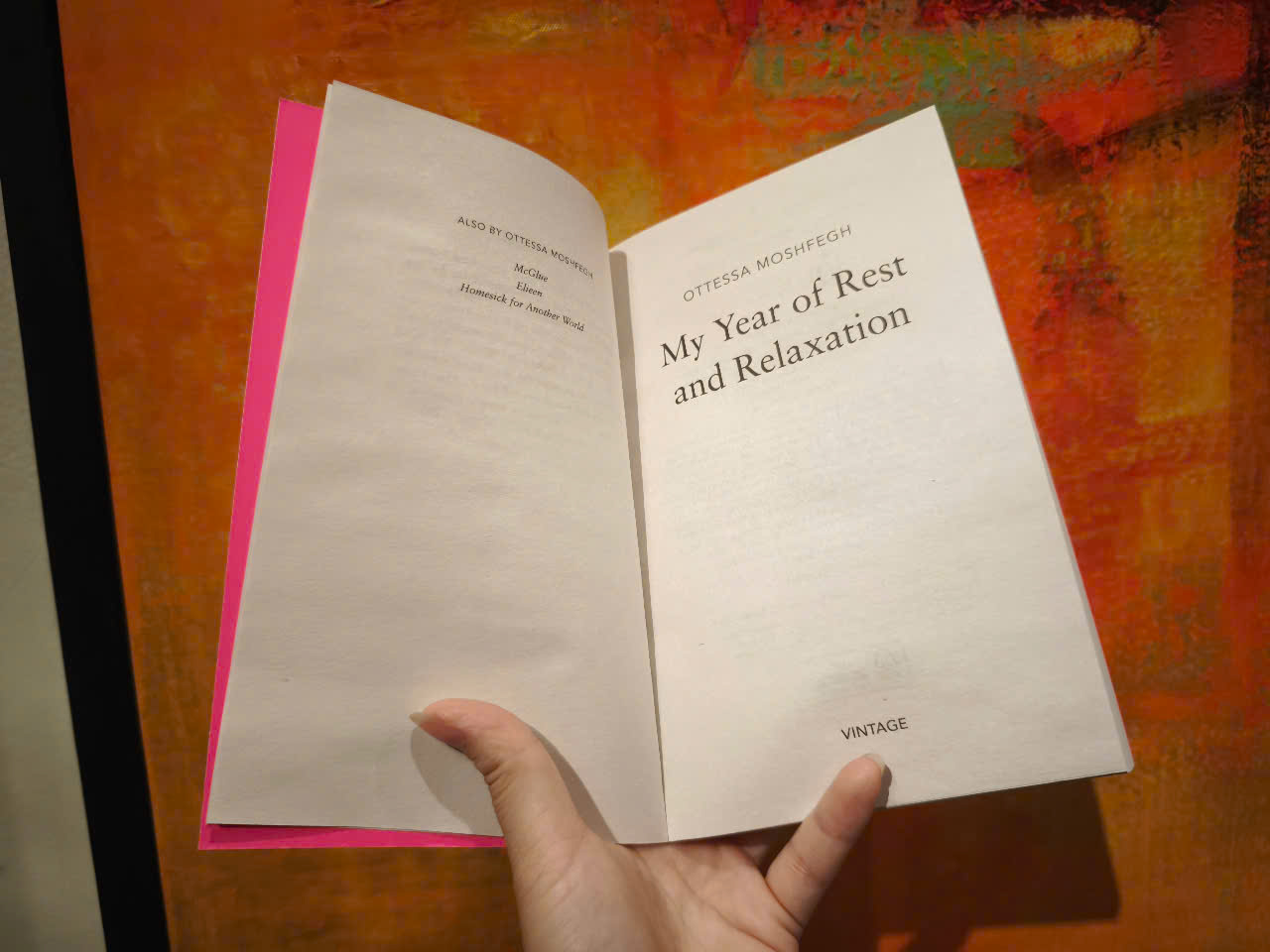 Sách - My Year of Rest and Relaxation - Ottessa Moshfegh/Editors' pick for Best Literature &amp; Fiction