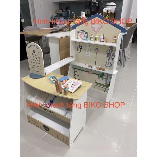 Phòng khám đồ chơi gỗ cho bé cao 101cm