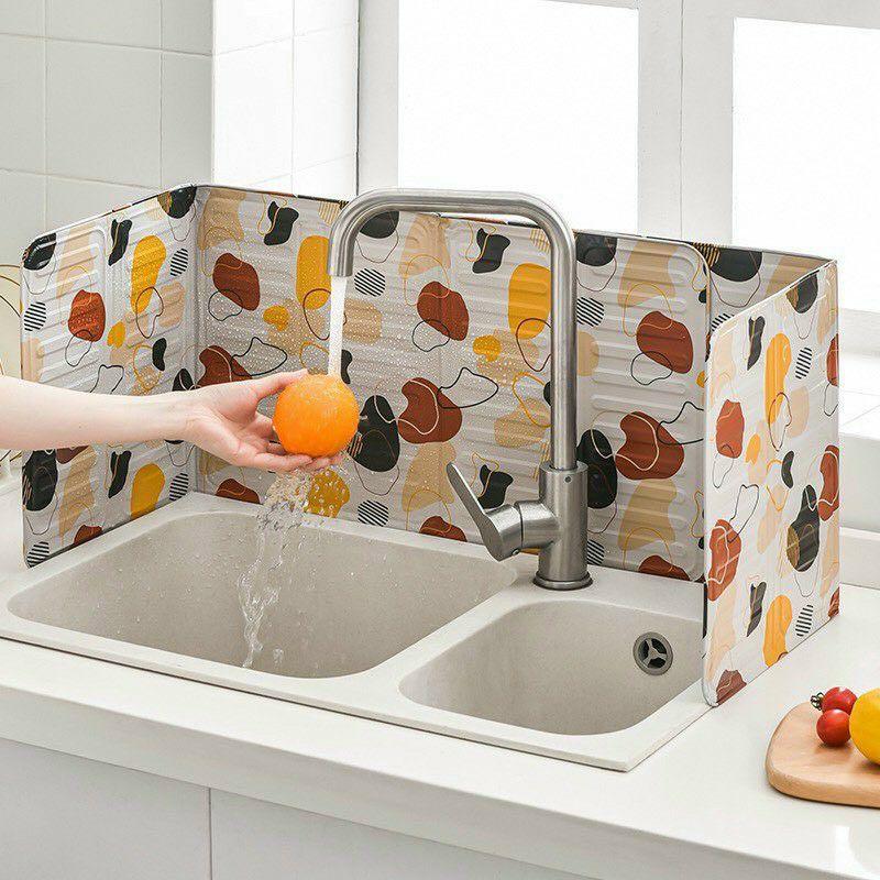 Tấm Chắn Dầu Mỡ Và Chắn Gió Cho Bếp Gas Có Họa Tiết
