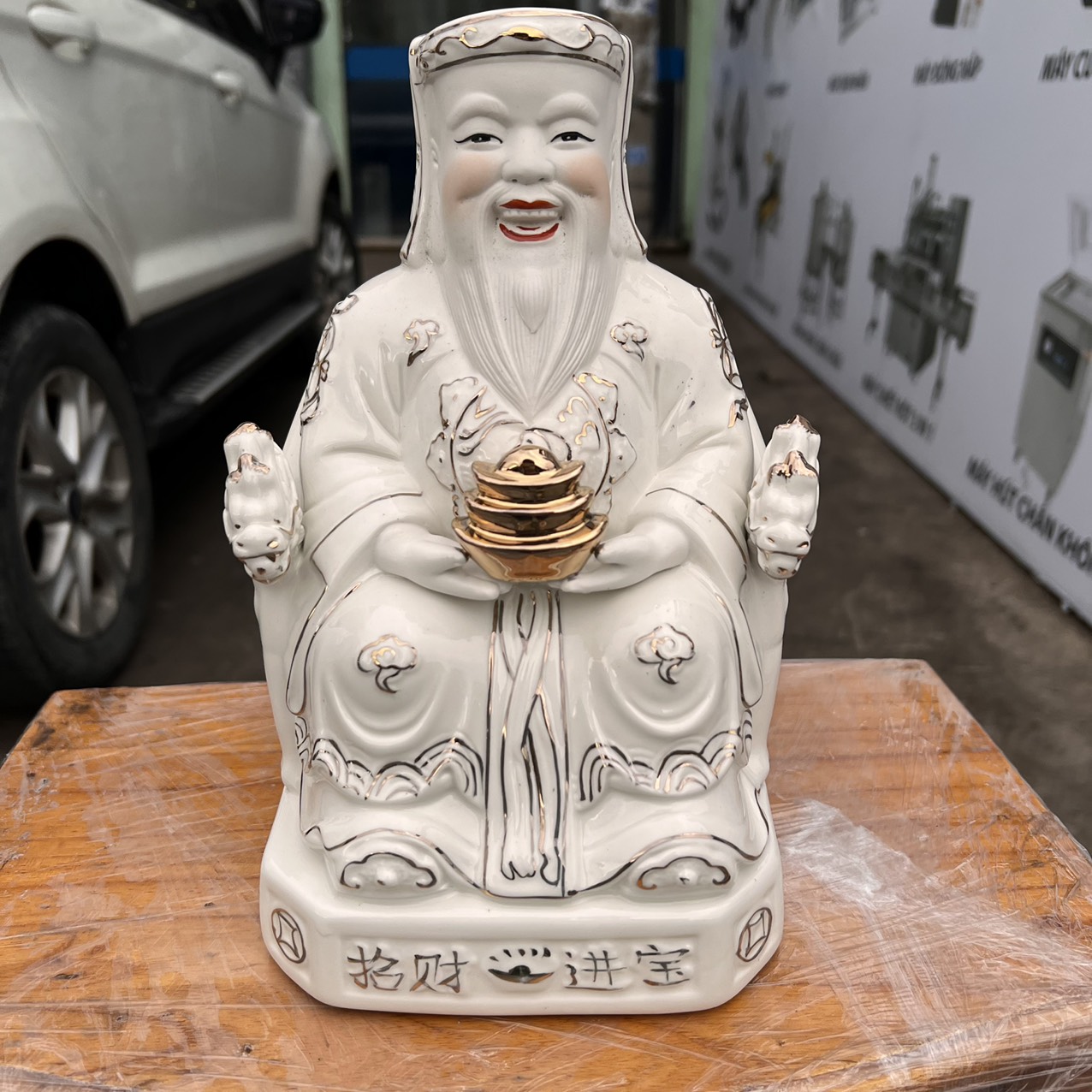 Cặp tượng Thần tài Thổ địa sứ trắng cao cấp Cao 27cm